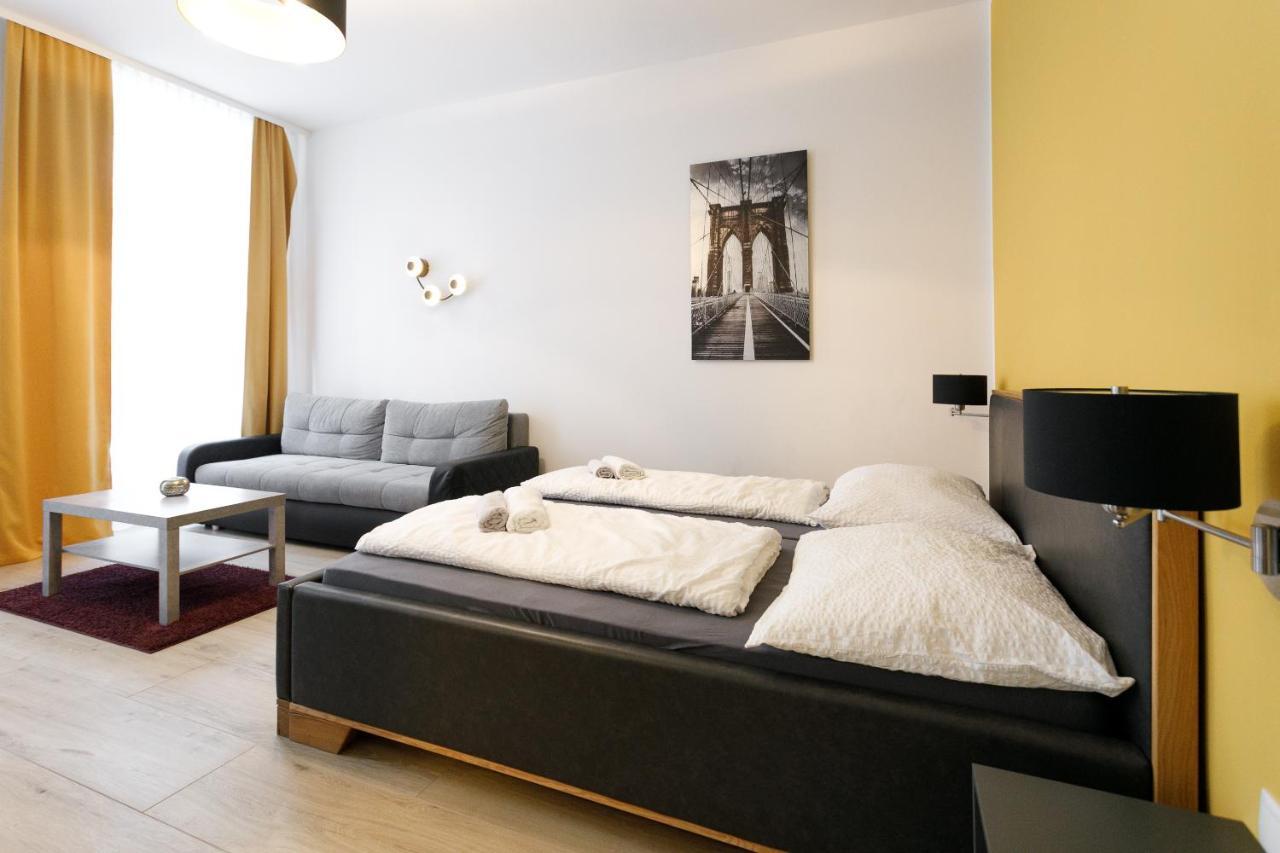 Wf-apartment Westbahnhof Apartment *